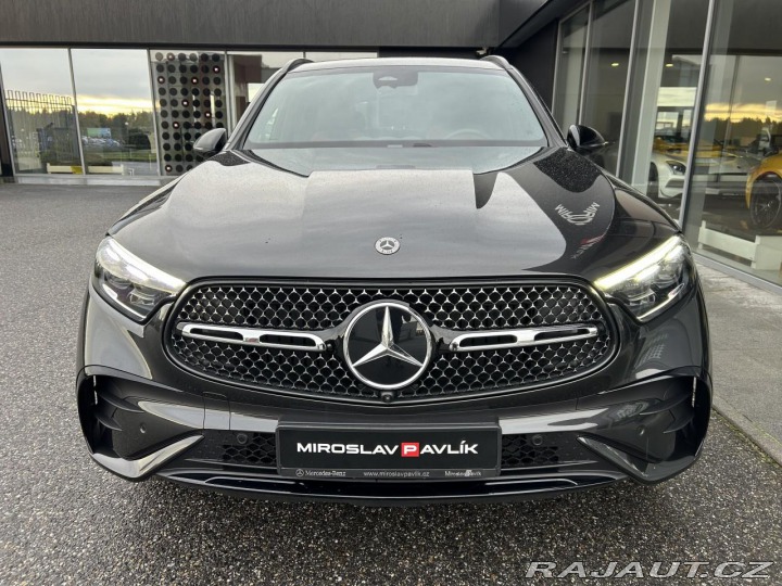 Mercedes-Benz GLC 220d 4MATIC AMG ZÁRUKA 2025