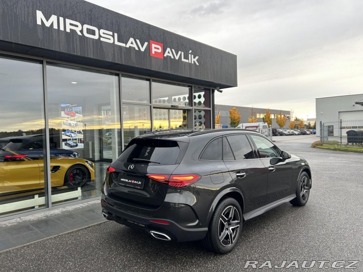 Mercedes-Benz GLC 220d 4MATIC AMG ZÁRUKA 2025