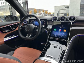 Mercedes-Benz GLC 220d 4MATIC AMG ZÁRUKA 2025