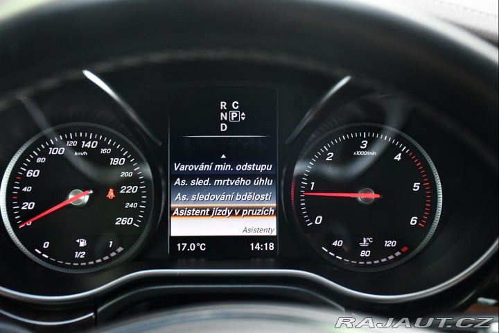 Mercedes-Benz V 220D AVANTGARDE L TAŽ WEB 2015