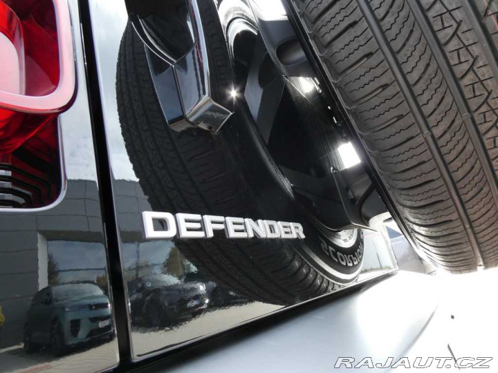 Land Rover Defender 110 3,0 S D200 2026