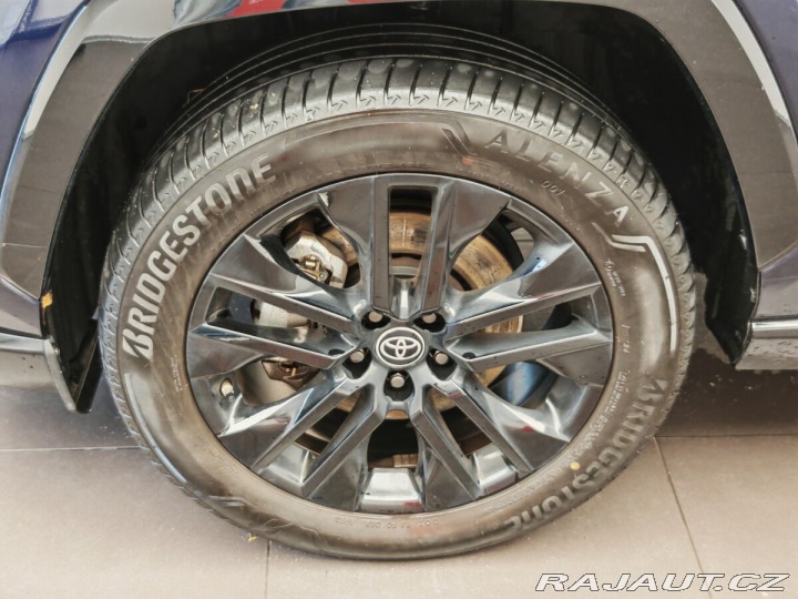 Toyota RAV4 2.5 Hybrid Selection 4WD 2024