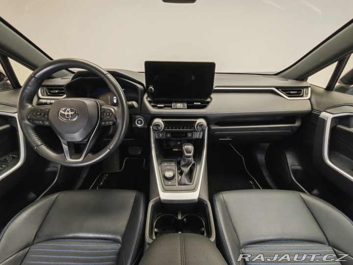 Toyota RAV4 2.5 Hybrid Selection 4WD 2024