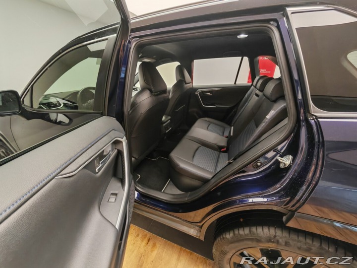 Toyota RAV4 2.5 Hybrid Selection 4WD 2024