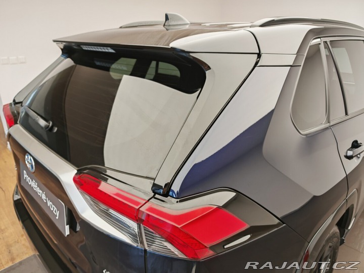 Toyota RAV4 2.5 Hybrid Selection 4WD 2024