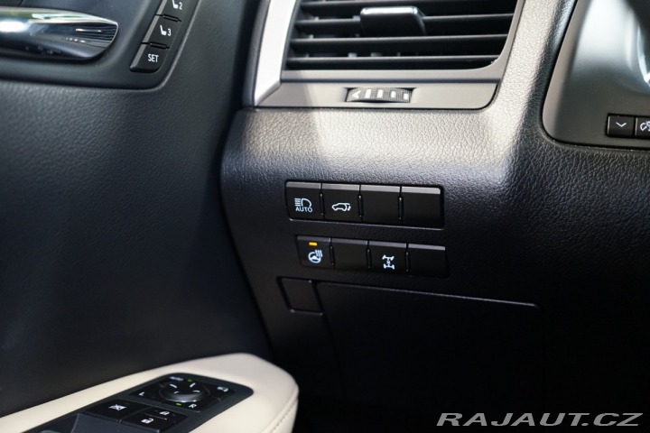 Lexus Ostatní modely RX 300 4X4*CVT*LIMITED*DRCC 2022