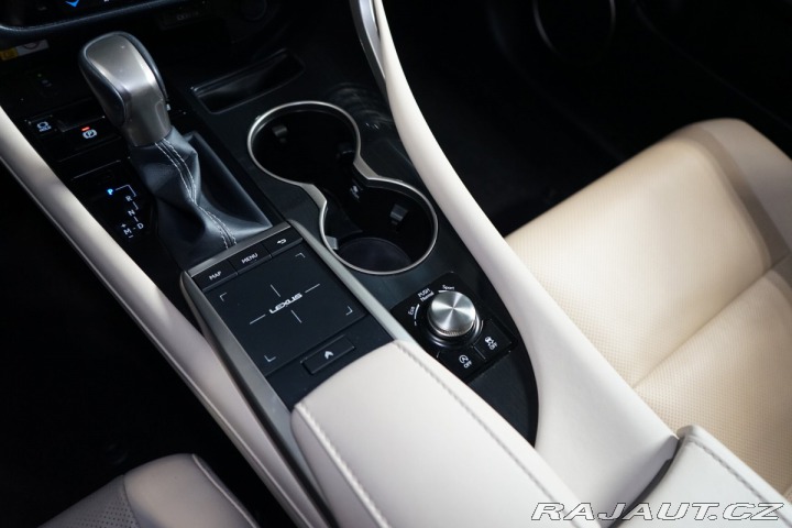 Lexus Ostatní modely RX 300 4X4*CVT*LIMITED*DRCC 2022