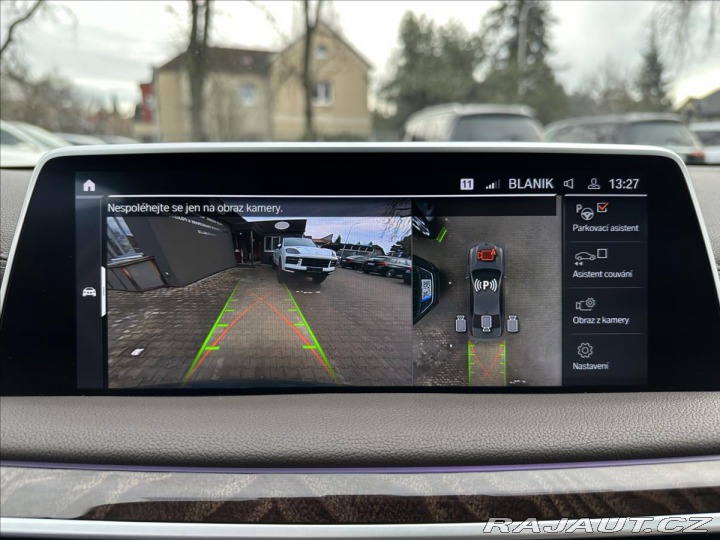 BMW 7 730d xDrive Vzduch Laser 2020
