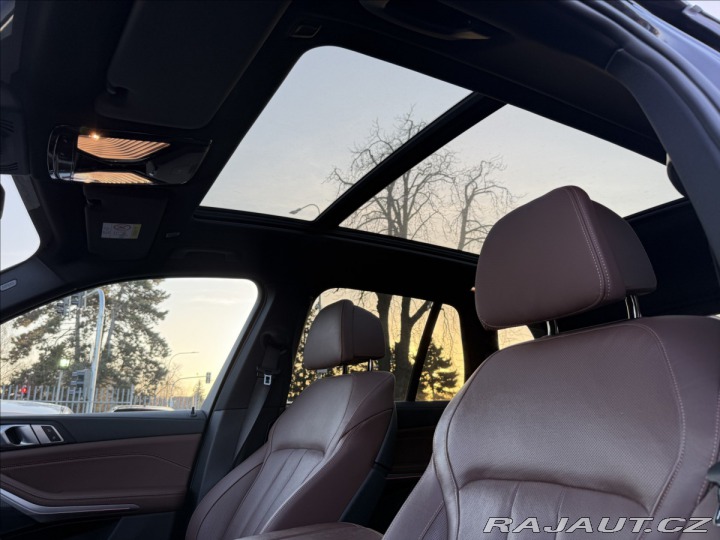 BMW X5 M50i xDrive 2022