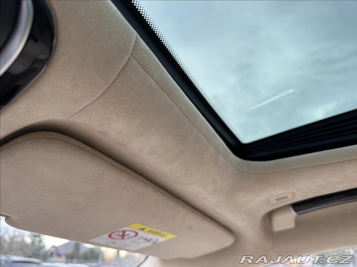 BMW 7 730d xDrive Vzduch Laser 2020