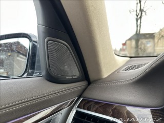 BMW 7 730d xDrive Vzduch Laser 2020