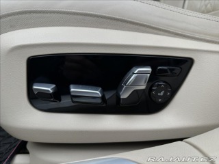 BMW 7 730d xDrive Vzduch Laser 2020