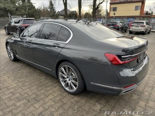 BMW 7 730d xDrive Vzduch Laser 2020