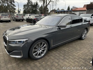 BMW 7 730d xDrive Vzduch Laser 2020
