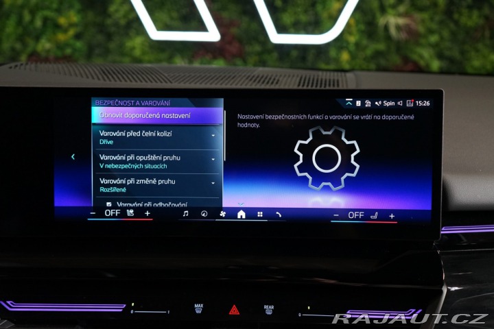 BMW 5 20d*xDRIVE*TAŽ*HUD*H/K*36 2024