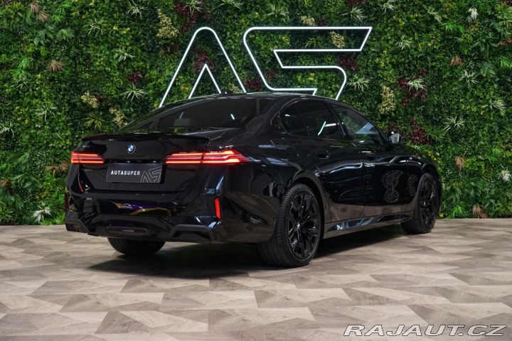 BMW 5 20d*xDRIVE*TAŽ*HUD*H/K*36 2024
