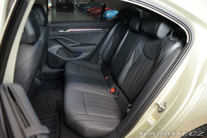 Škoda Superb TDI*4X4*L&K*DCC*NEZ.T 2025