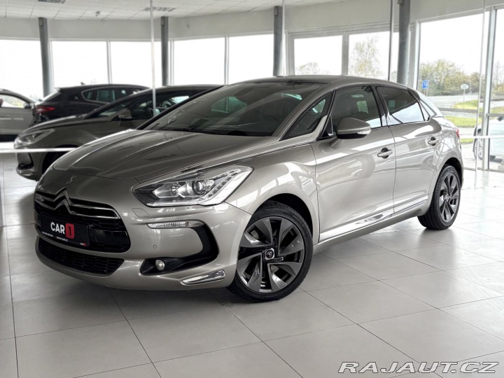 Citroën DS5 2,0HDI 120kW*Panorama*Top 2013