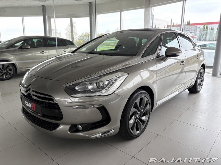 Citroën DS5 2,0HDI 120kW*Panorama*Top 2013