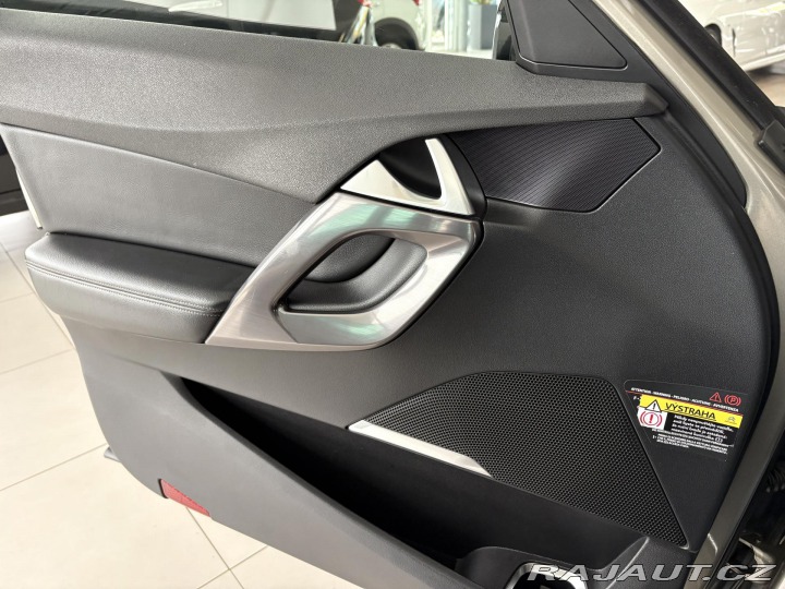 Citroën DS5 2,0HDI 120kW*KeyLess*Pano 2013