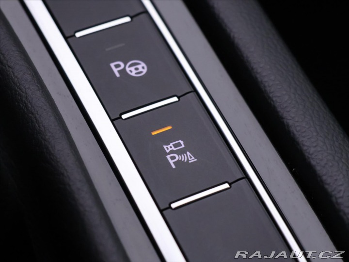 Volkswagen Passat 2,0 TDI DSG Business LED 2020