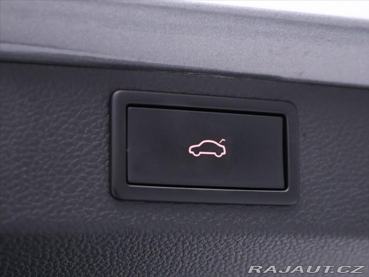 Škoda Karoq 2,0 TDI DSG Ambition DPH 2023