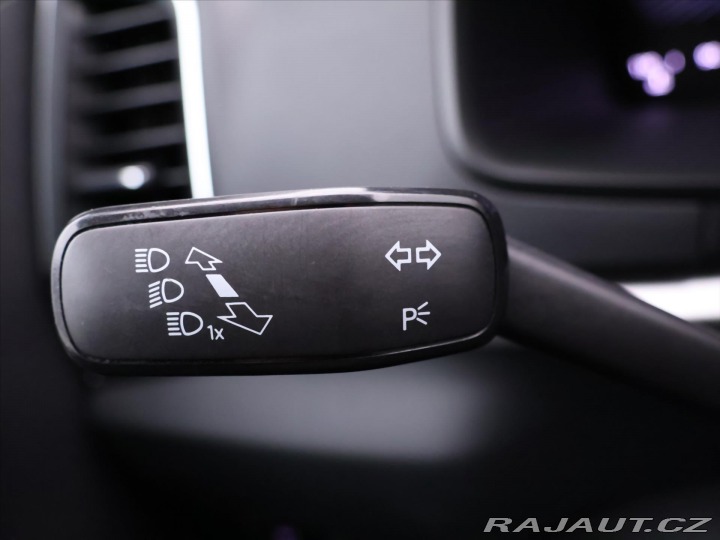 Škoda Karoq 2,0 TDI DSG Ambition DPH 2023