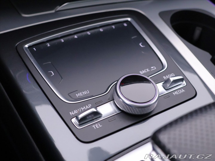 Audi Q7 3,0 TDI 200kw S-LINE DPH 2017