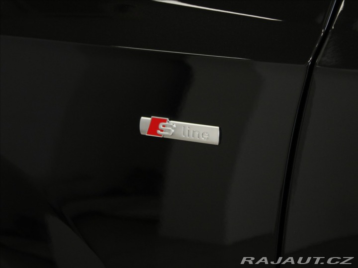 Audi Q7 3,0 50TDi S-Line VZDUCH 7 2022