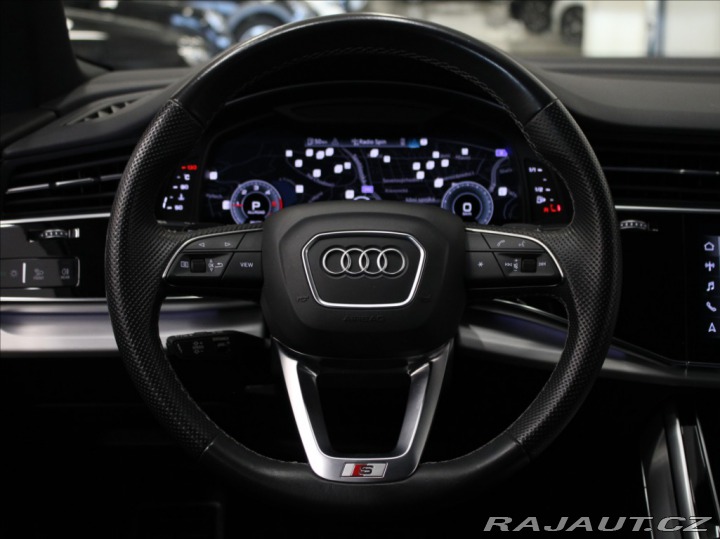 Audi Q7 3,0 50TDi S-Line VZDUCH 7 2022