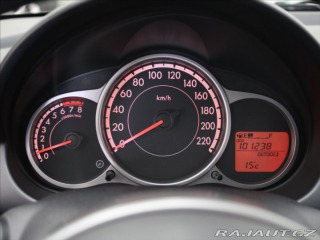 Mazda 2 1,4 i 62kW 2.maj.ČR 101tk 2012