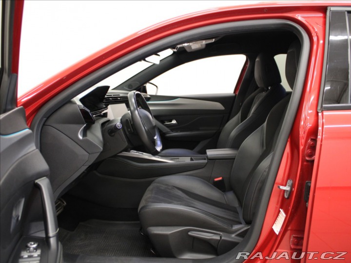 Peugeot 308 1,2 PT 96kW AT GT Záruka 2022