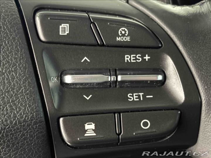 Hyundai i30 1,6 CRDi STYLE PREMIUM 2017
