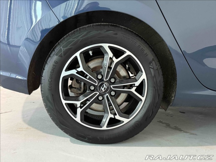 Hyundai i30 1,6 CRDi STYLE PREMIUM 2017