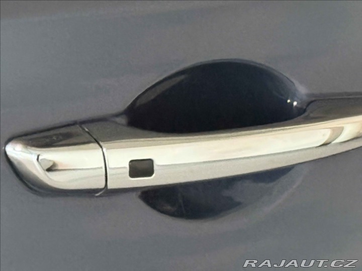 Hyundai i30 1,6 CRDi STYLE PREMIUM 2017