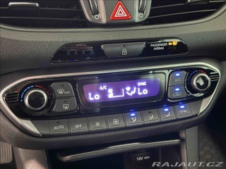 Hyundai i30 1,6 CRDi STYLE PREMIUM 2017