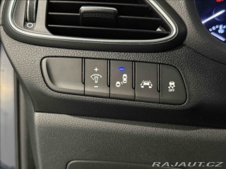 Hyundai i30 1,6 CRDi STYLE PREMIUM 2017
