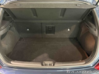 Hyundai i30 1,6 CRDi STYLE PREMIUM 2017