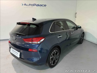 Hyundai i30 1,6 CRDi STYLE PREMIUM 2017