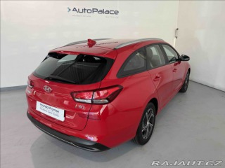 Hyundai i30 1,5 I COMFORT 1.MAJITEL 2021