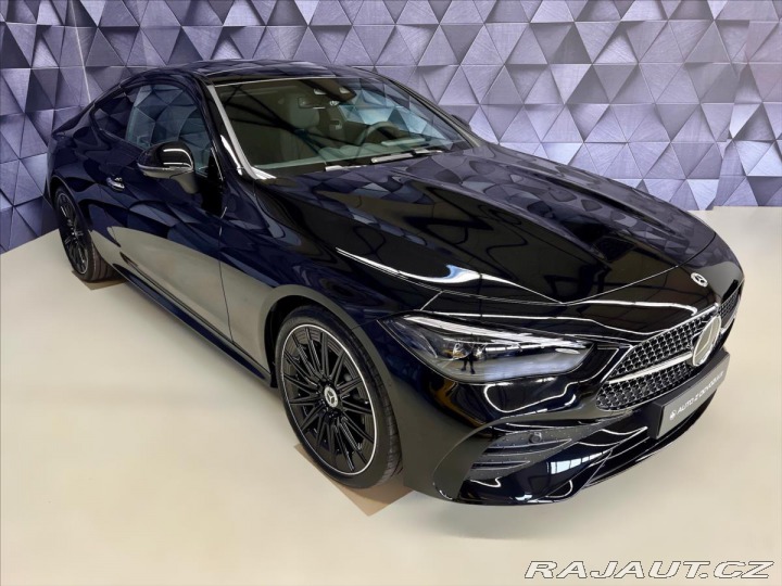 Mercedes-Benz CLE 300 AMG 4M,PANORAMA, WEBA 2024