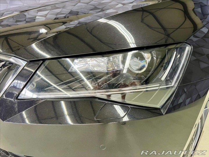 Škoda Superb 2,0 TDI DSG LAURIN&KL 2019