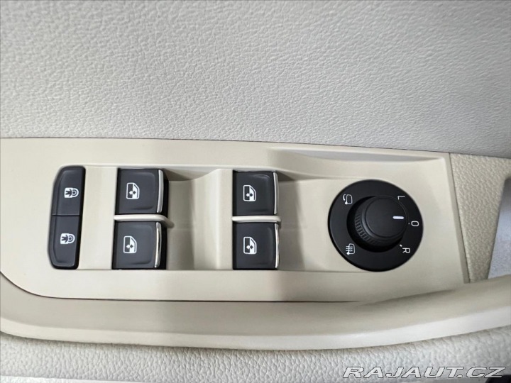 Škoda Superb 1,4 TSI 160kW iV DSG L&am 2022