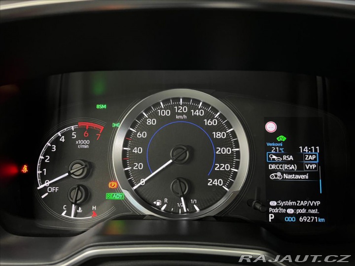 Toyota Corolla 1,8 HYBRID e-CVT COMFORT, 2020