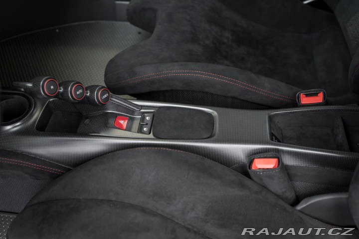 Ferrari 488 Pista PILOTI/Tailor Made/ 1800