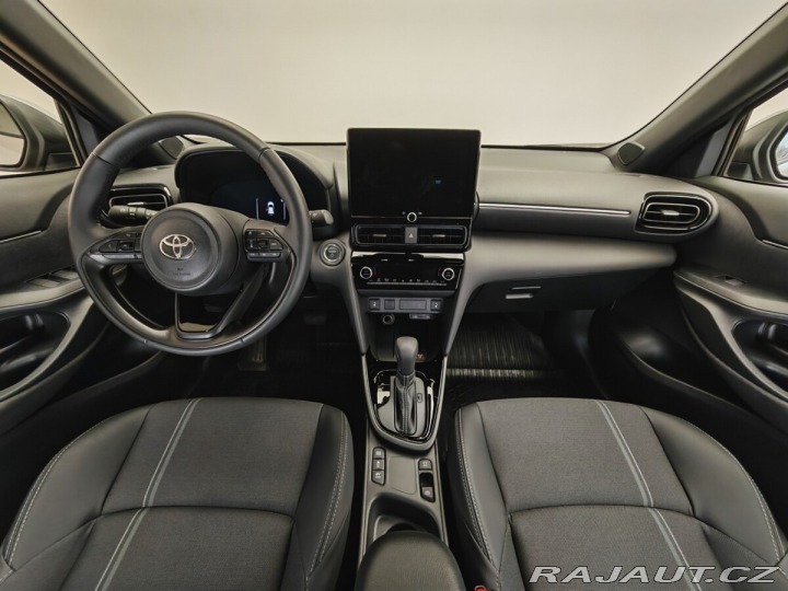 Toyota Yaris Cross 1.5 Hybrid FWD Executive 2025