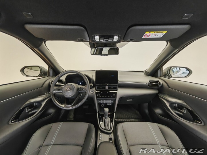 Toyota Yaris Cross 1.5 Hybrid FWD Executive 2025