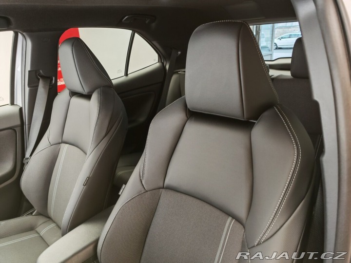 Toyota Yaris Cross 1.5 Hybrid FWD Executive 2025