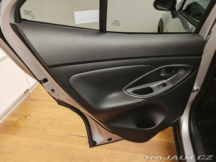 Toyota Yaris Cross 1.5 Hybrid FWD Executive 2025