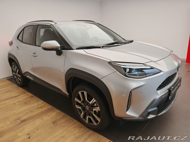 Toyota Yaris Cross 1.5 Hybrid FWD Executive 2025